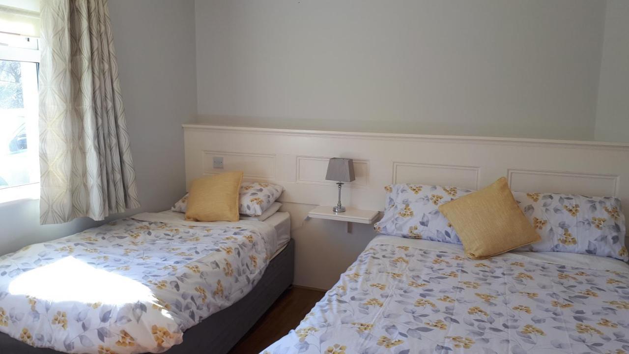 Green Acres Guesthouse- Accommodation Only Lower Coolcorcoran Eksteriør bilde